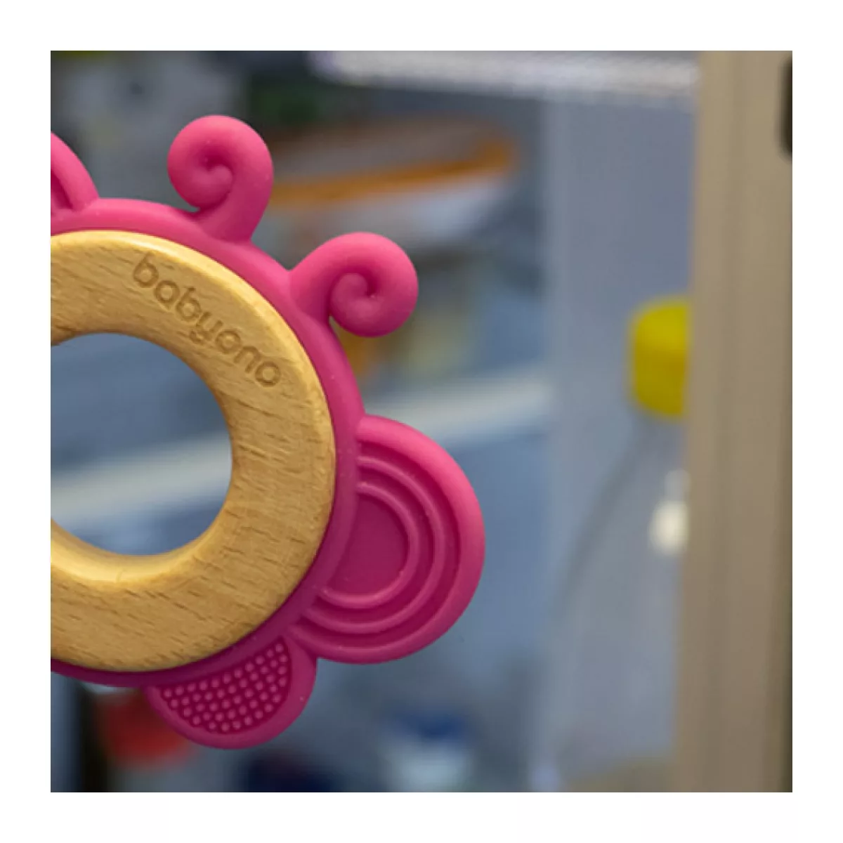 BabyOno Houten en siliconen bijtring - VLINDER - 4