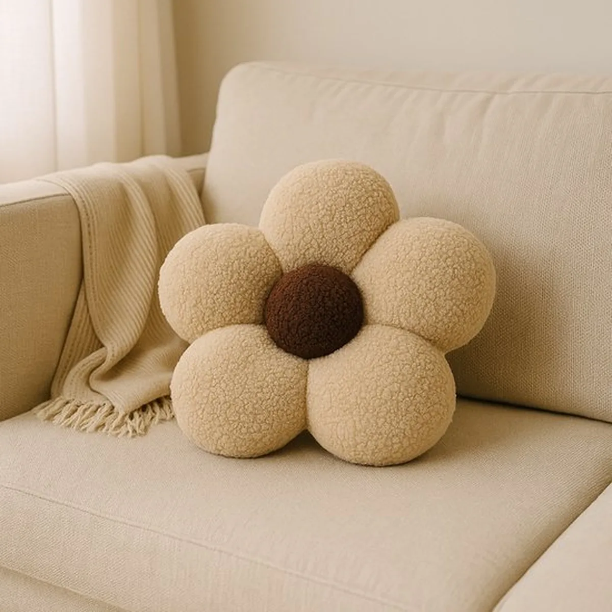 Soosie Sierkussen Bloem – Kussentje – Teddy Bouclé – Ø 40 cm – Beige & Bruin