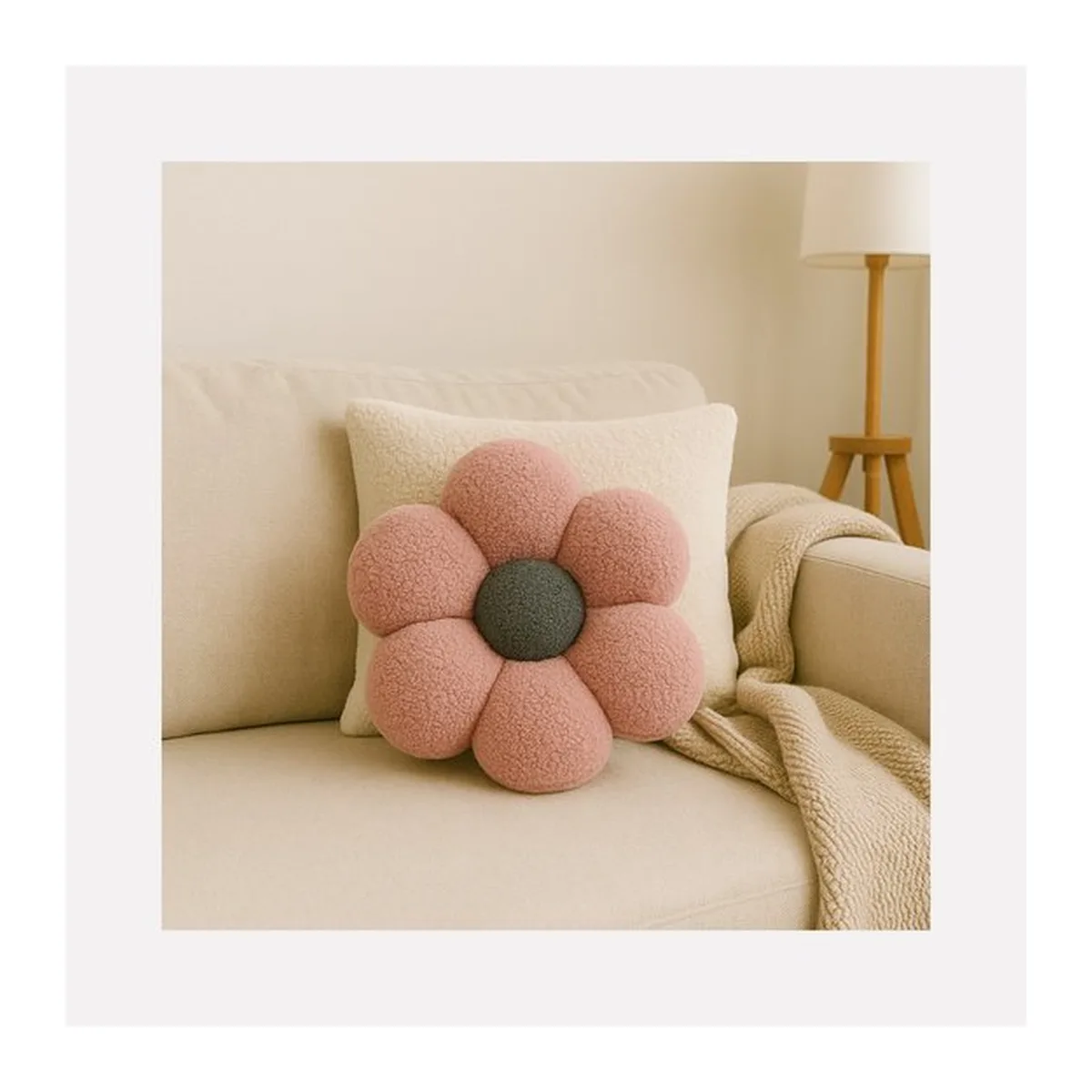Soosie Sierkussen Bloem – Kussentje – Teddy Bouclé – Ø 40 cm – Zacht Roze & Grijs - 2