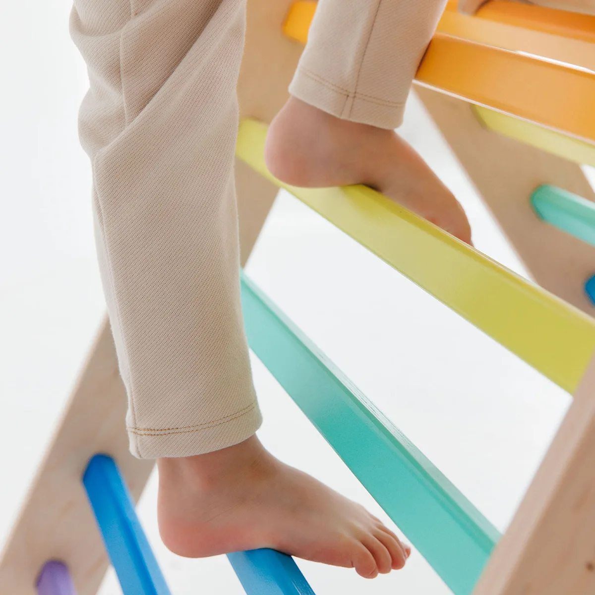 BusyKids Pikler driehoek (klimdriehoek) - Mint - 6