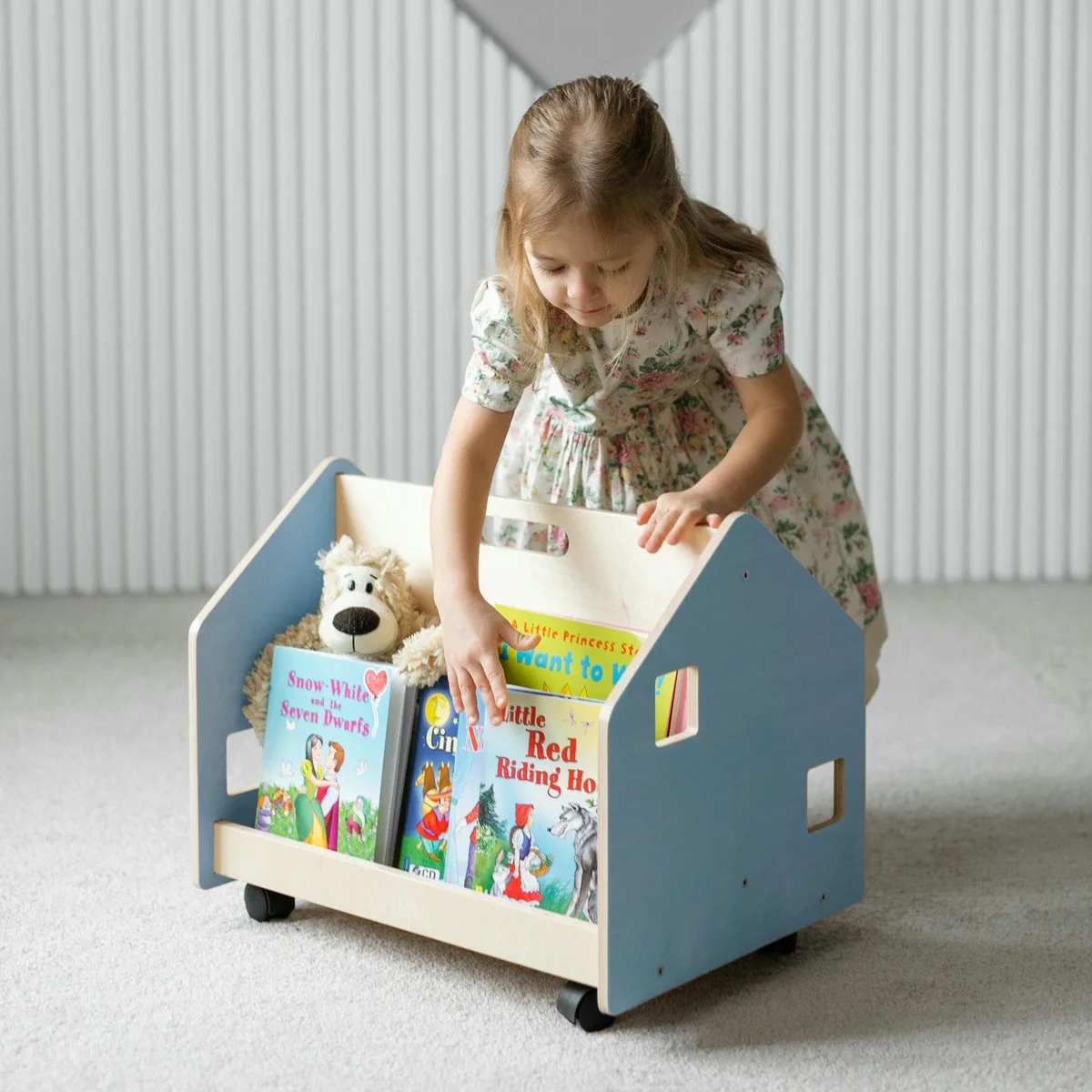 BusyKids Dubbelzijdige mini boekenkast op wielen - Lichtblauw - 6