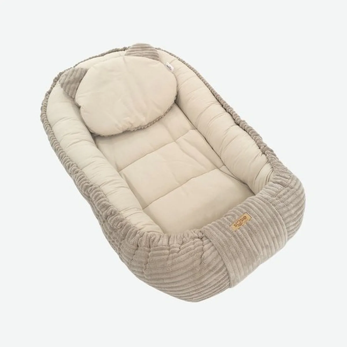 Soosie Babynestje – Corduroy & Katoen – Dubbelzijdig – Beige – 90×50 cm, Verstelbaar met Strikkoorden – Inclusief Kussentje